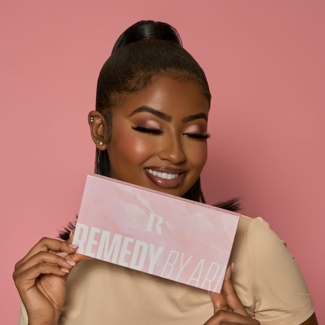 Signature Eyeshadow Palette